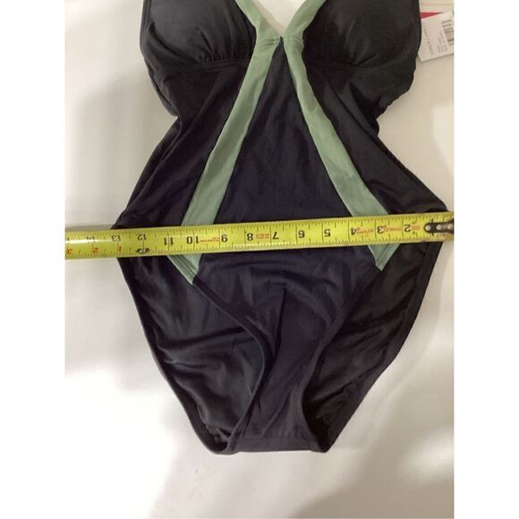 Vince Camuto deep sea color block swimsuit. Runs small. NWT - Picture 6 of 7